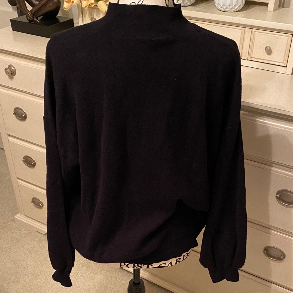Vince Camuto Elegant Black Sweater - Picture 5 of 5